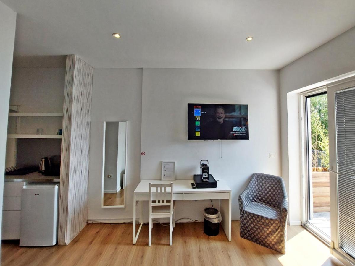Rose Valley, Modern Studios & Apartments 류블랴나 외부 사진