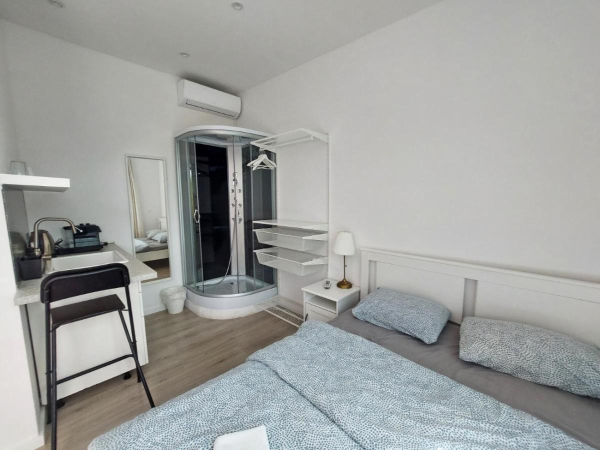 Rose Valley, Modern Studios & Apartments 류블랴나 외부 사진