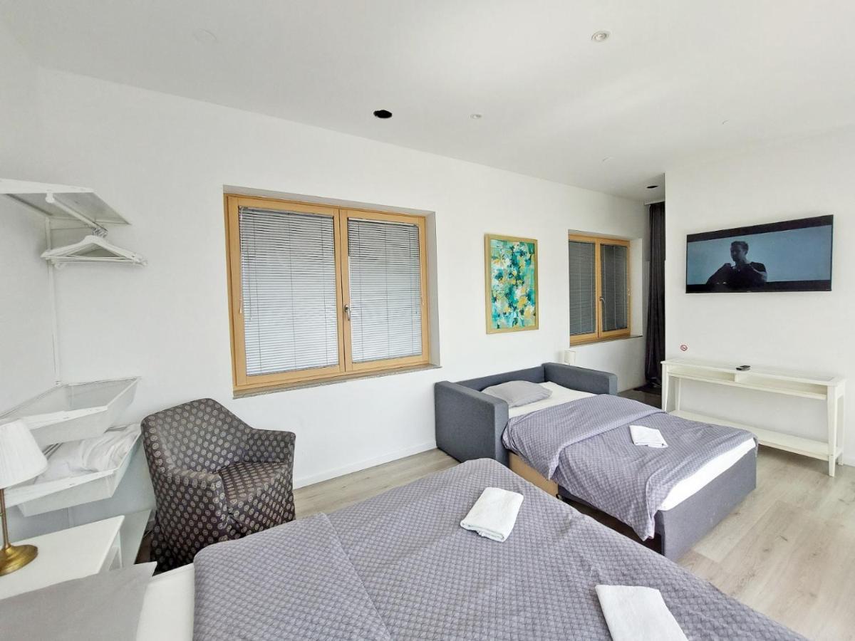Rose Valley, Modern Studios & Apartments 류블랴나 외부 사진